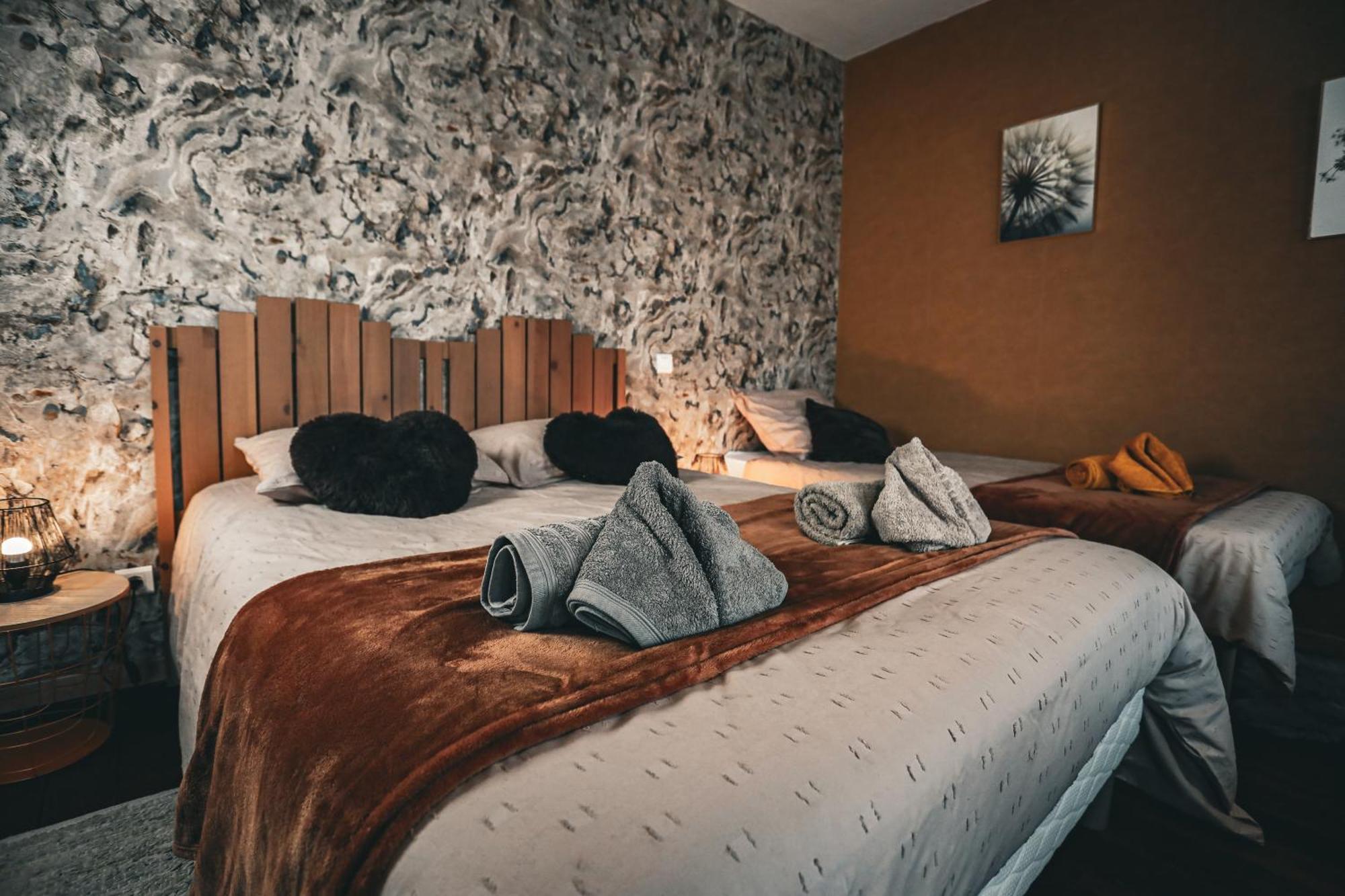 Gite , Au Dormeur Du Val Vireux-Wallerand Buitenkant foto